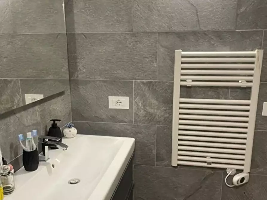 Immagine 6 di Appartamento in vendita  in via saline a Silvi