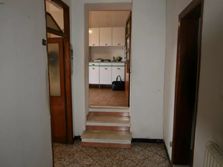 Immagine 4 di Appartamento in vendita  a Montepulciano