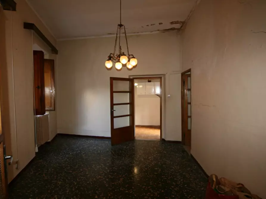 Immagine 10 di Appartamento in vendita  a Montepulciano