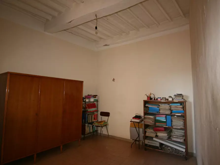 Immagine 11 di Appartamento in vendita  a Montepulciano