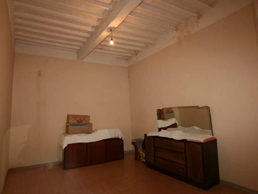 Immagine 14 di Appartamento in vendita  a Montepulciano