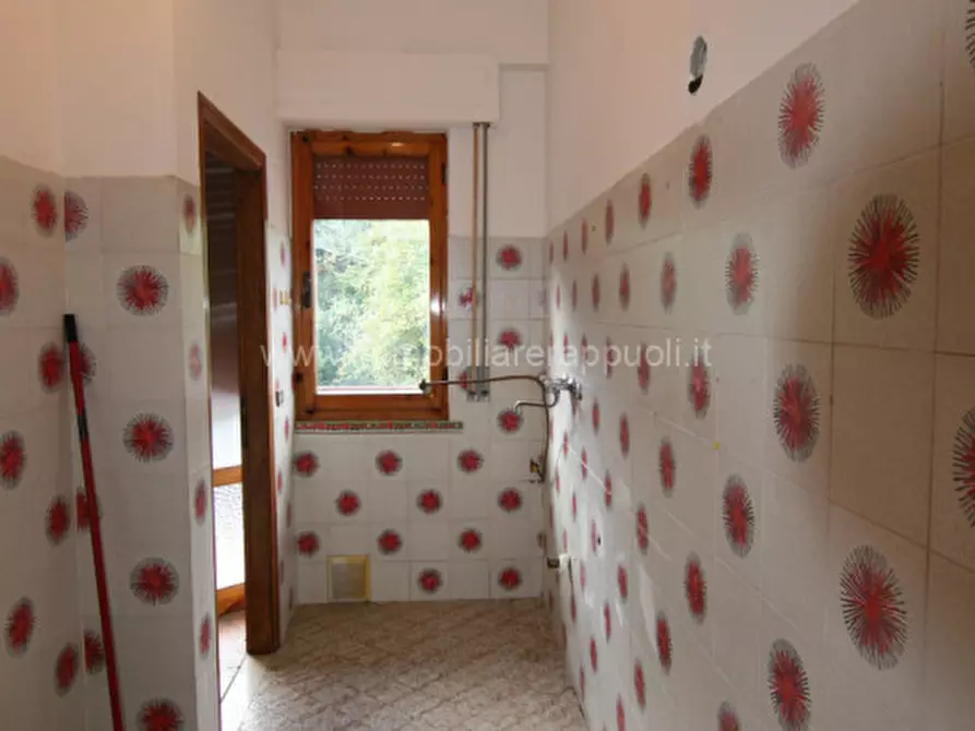 Immagine 2 di Appartamento in vendita  a Montepulciano