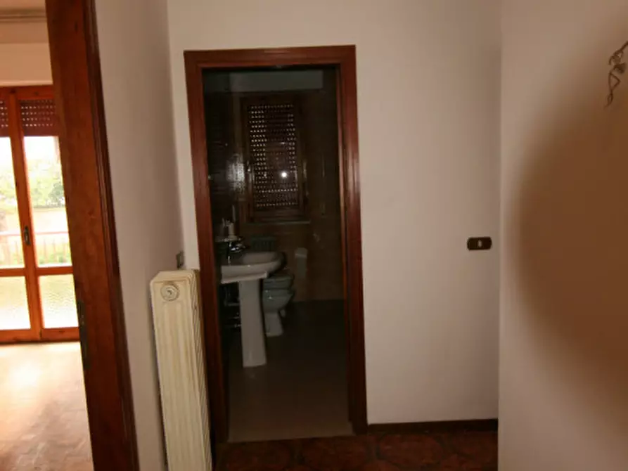 Immagine 6 di Appartamento in vendita  a Montepulciano