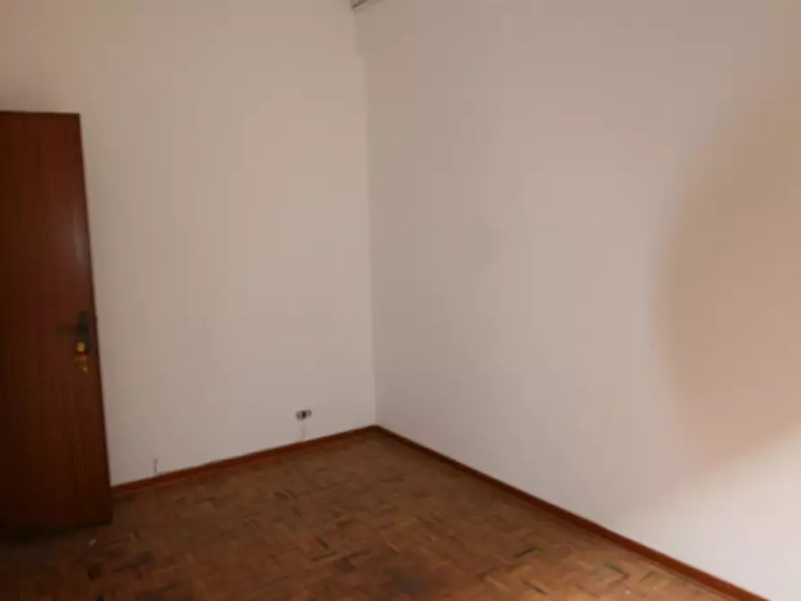 Immagine 8 di Appartamento in vendita  a Montepulciano