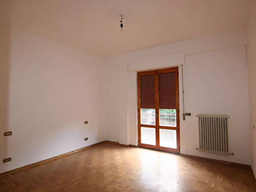 Immagine 10 di Appartamento in vendita  a Montepulciano