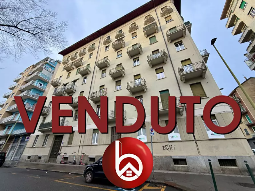 Immagine 1 di Appartamento in vendita  in Piazza Giampietro Chironi 8 a Torino