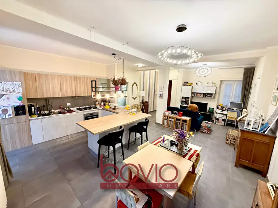 Immagine 2 di Appartamento in vendita  in Piazza Giampietro Chironi 8 a Torino