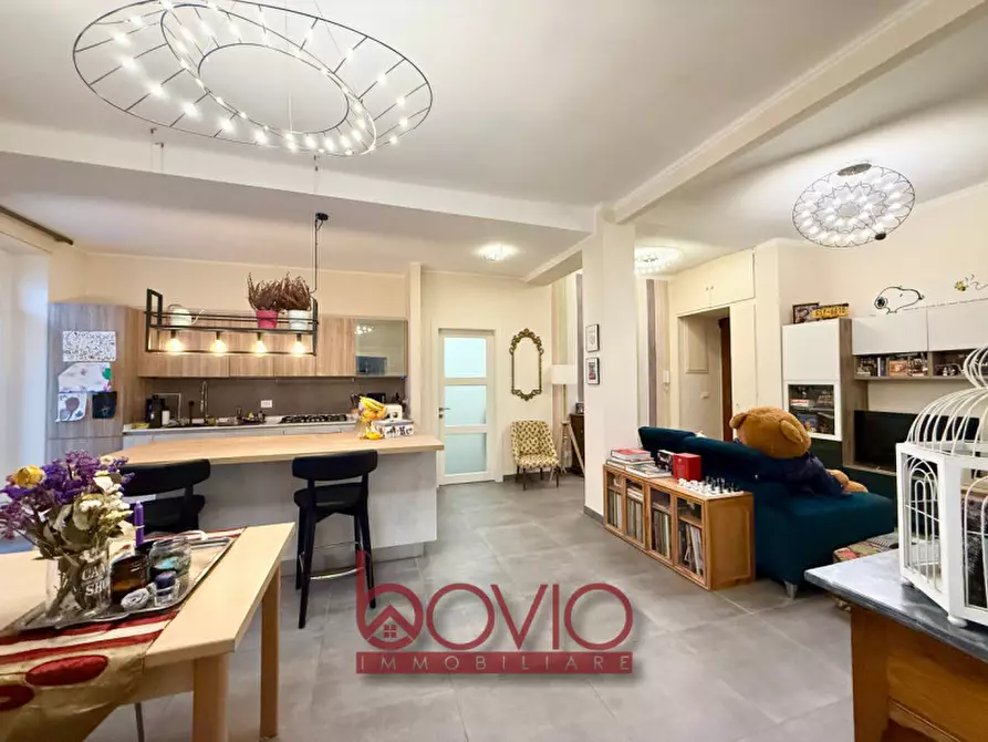 Immagine 9 di Appartamento in vendita  in Piazza Giampietro Chironi 8 a Torino