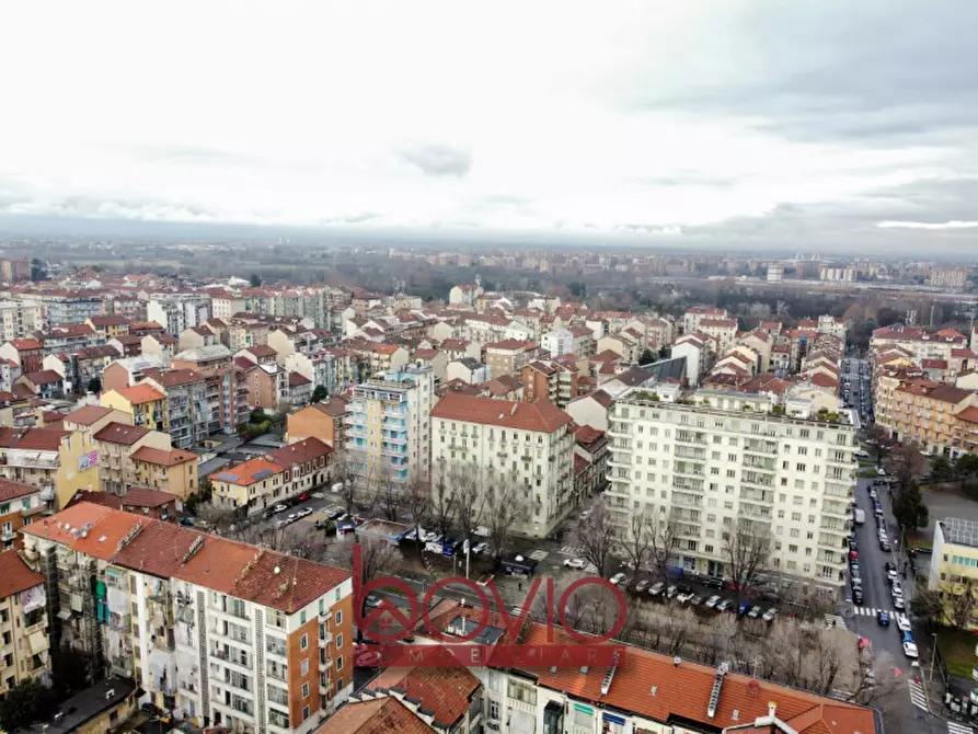 Immagine 13 di Appartamento in vendita  in Piazza Giampietro Chironi 8 a Torino