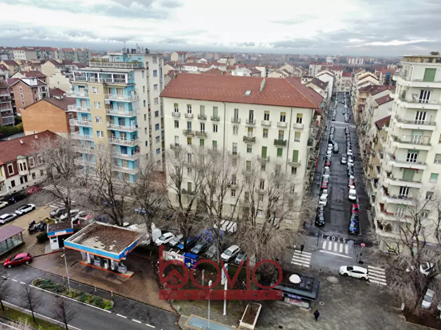 Immagine 17 di Appartamento in vendita  in Piazza Giampietro Chironi 8 a Torino