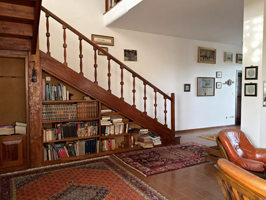 Immagine 15 di Villa in vendita  in Via Montesicuro 180 a Ancona