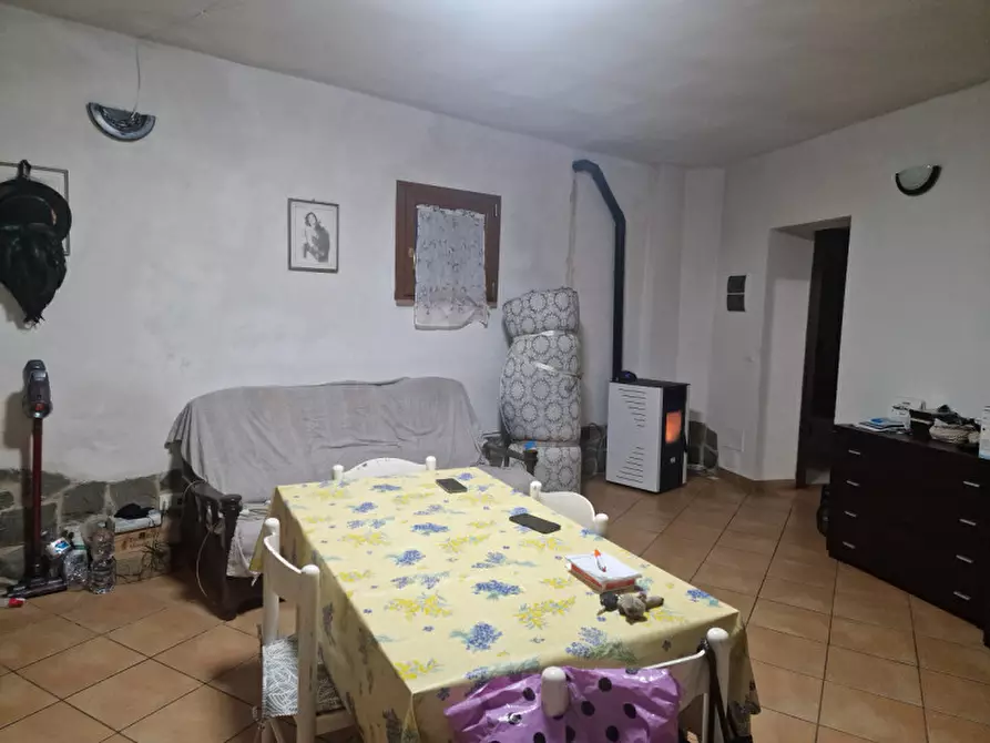 Immagine 2 di Appartamento in vendita  a Sinalunga