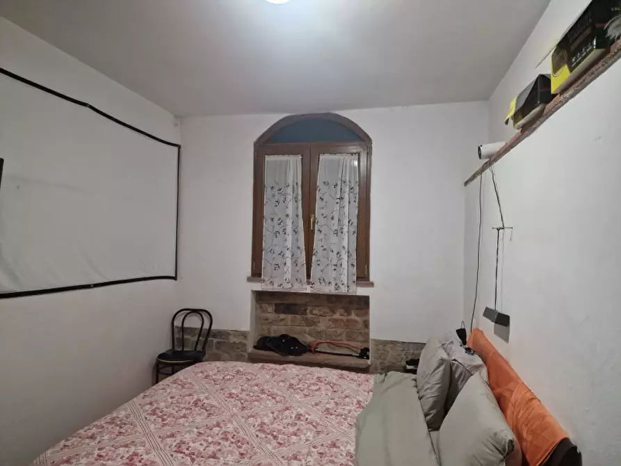 Immagine 3 di Appartamento in vendita  a Sinalunga