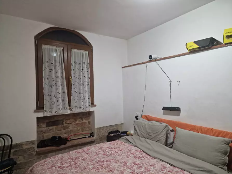 Immagine 4 di Appartamento in vendita  a Sinalunga