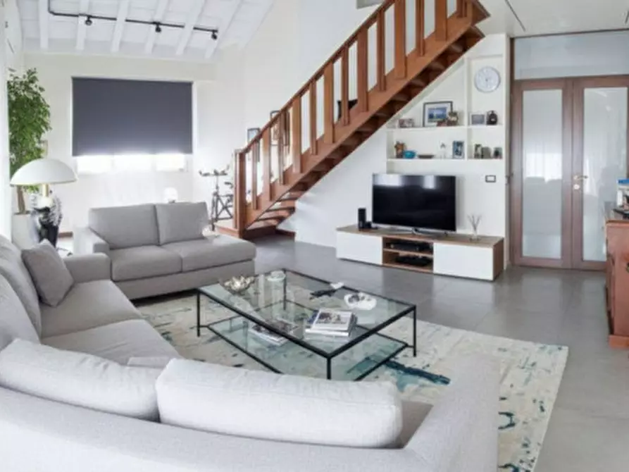 Immagine 2 di Casa bifamiliare in vendita  in Viale Arturo Ferrarin a Vicenza