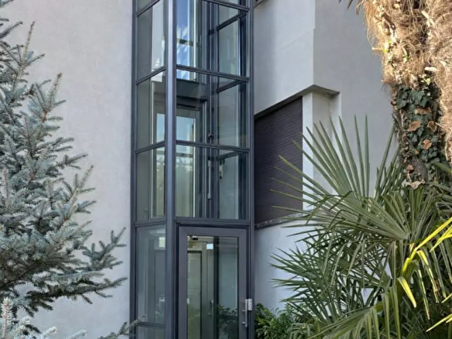 Immagine 8 di Casa bifamiliare in vendita  in Viale Arturo Ferrarin a Vicenza