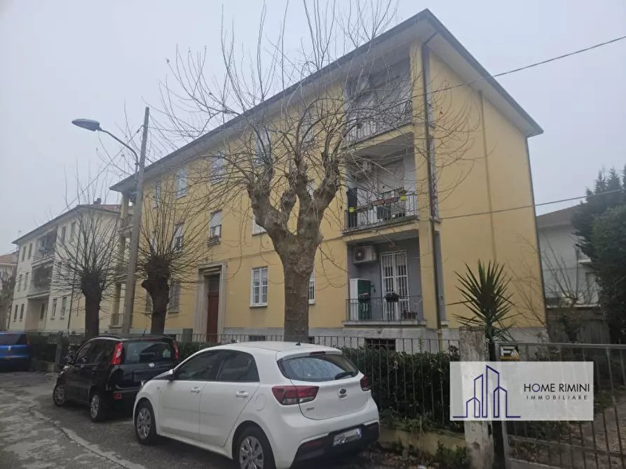 Immagine 3 di Appartamento in vendita  in via ippolito Nievo 6 a Rimini