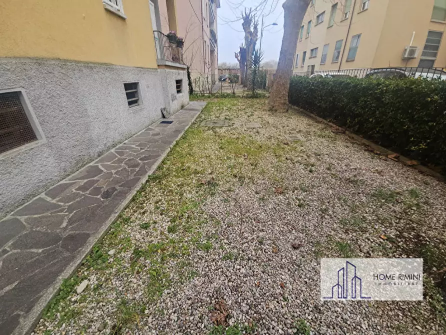 Immagine 37 di Appartamento in vendita  in via ippolito Nievo 6 a Rimini