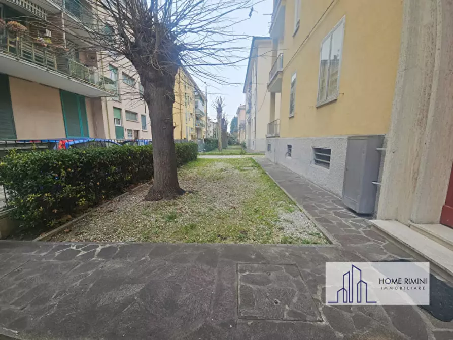 Immagine 38 di Appartamento in vendita  in via ippolito Nievo 6 a Rimini