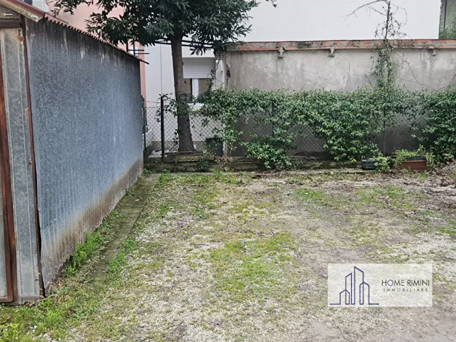Immagine 42 di Appartamento in vendita  in via ippolito Nievo 6 a Rimini