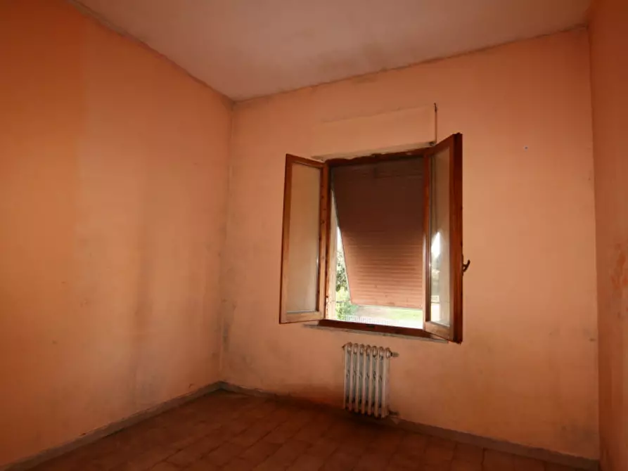 Immagine 11 di Villetta a schiera in vendita  a Sinalunga