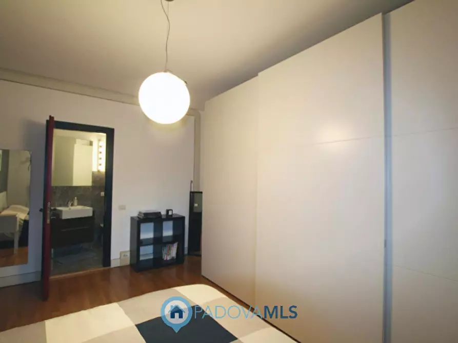 Immagine 3 di Appartamento in vendita  in Via Ognissanti a Padova