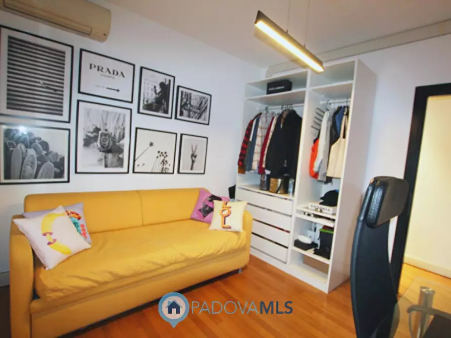 Immagine 9 di Appartamento in vendita  in Via Ognissanti a Padova