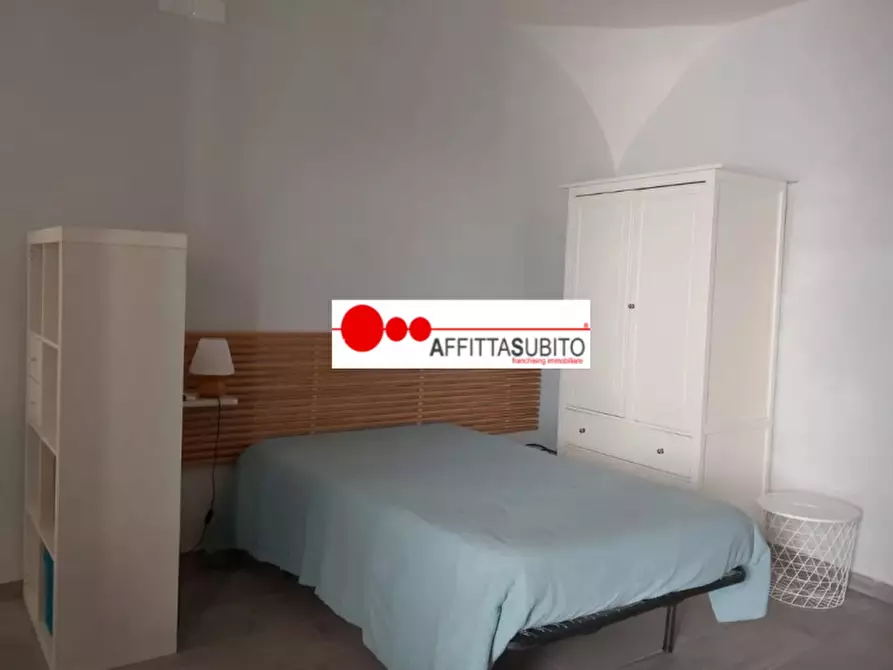 Immagine 1 di Appartamento in affitto  in via loffredi 3 a Napoli