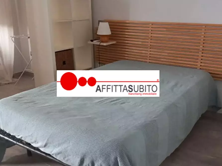Immagine 5 di Appartamento in affitto  in via loffredi 3 a Napoli