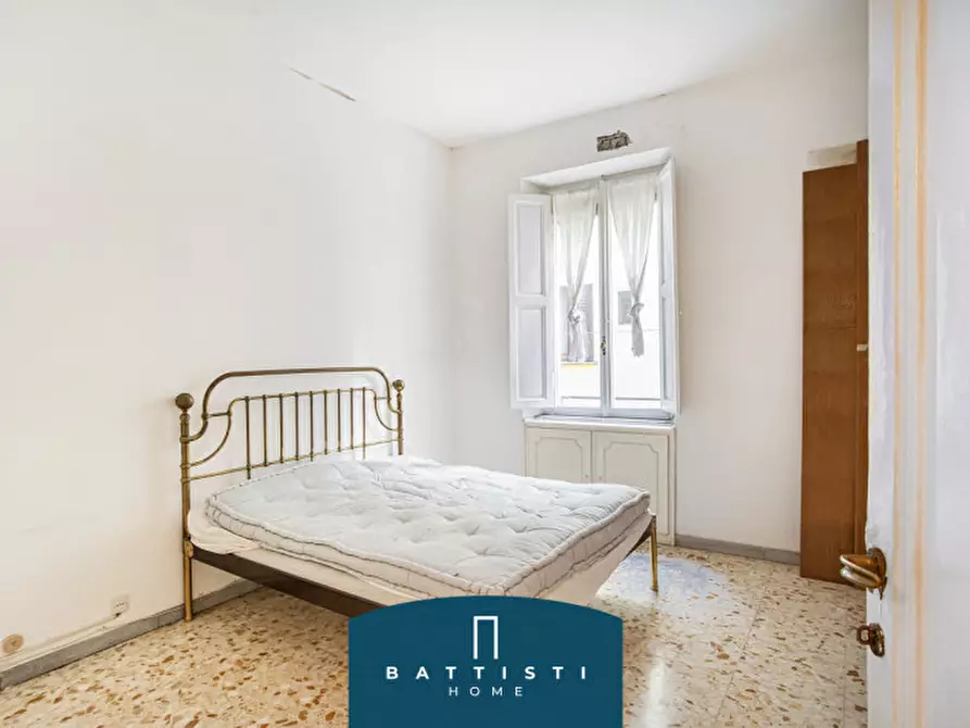 Immagine 11 di Appartamento in vendita  in Passeggiata di Ripetta a Roma