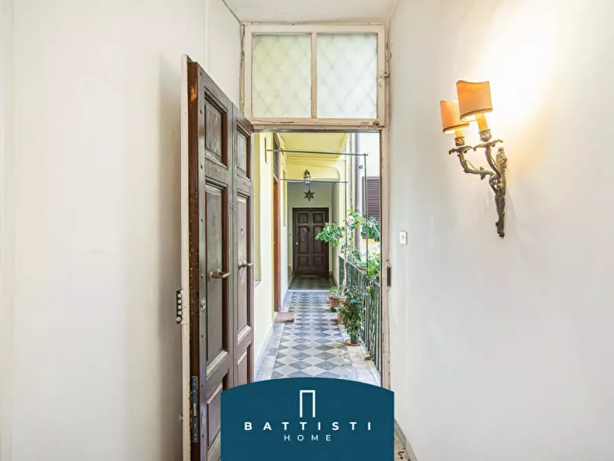 Immagine 20 di Appartamento in vendita  in Passeggiata di Ripetta a Roma