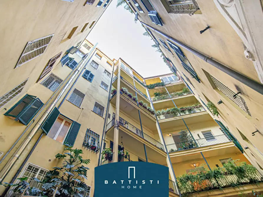 Immagine 24 di Appartamento in vendita  in Passeggiata di Ripetta a Roma