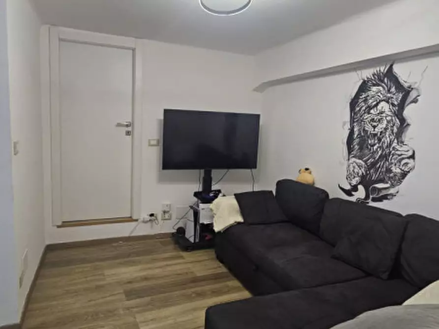 Immagine 9 di Appartamento in vendita  in Via Amalfi a Savona