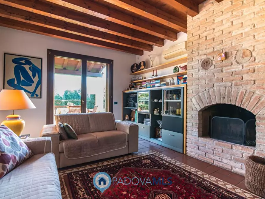 Immagine 1 di Villa in vendita  in Via Fiorita Nuova 26 a Cadoneghe
