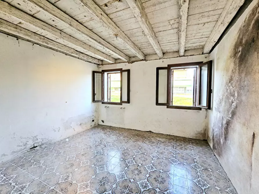 Immagine 5 di Villetta a schiera in vendita  in Via Roma Est a Ospedaletto Euganeo