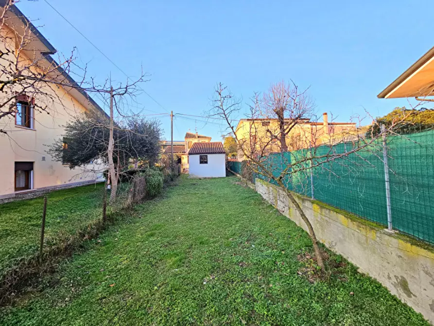 Immagine 10 di Villetta a schiera in vendita  in Via Roma Est a Ospedaletto Euganeo