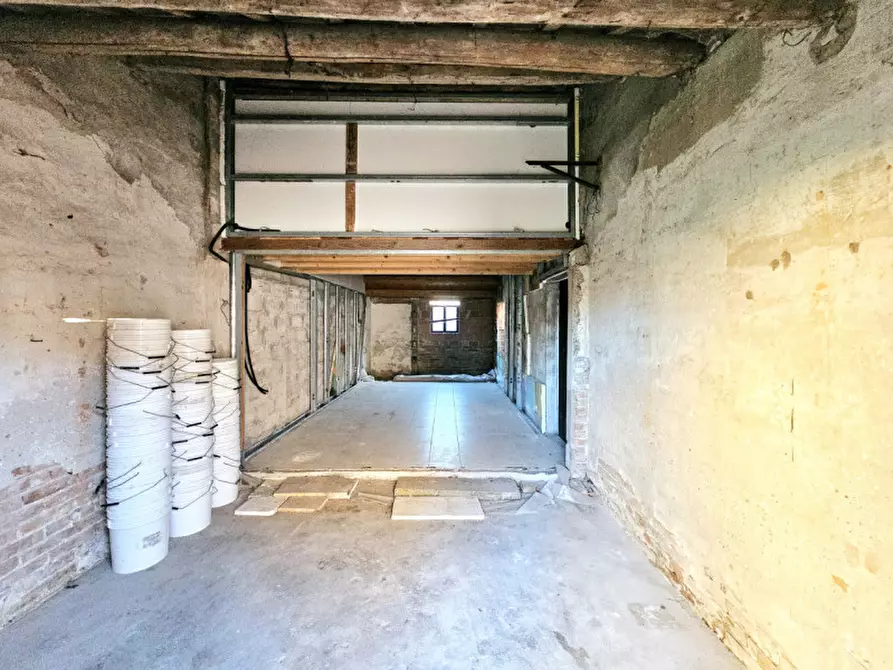 Immagine 11 di Villetta a schiera in vendita  in Via Roma Est a Ospedaletto Euganeo