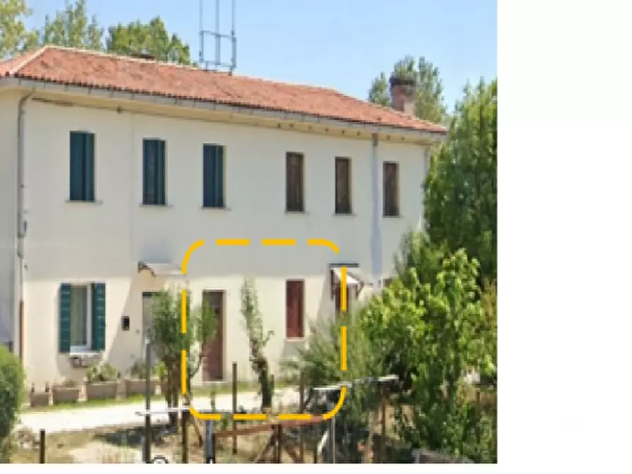 Immagine 1 di Appartamento in vendita  in Via Brigata Piacenza  7 a Nervesa Della Battaglia