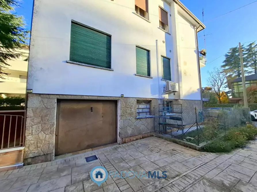 Immagine 22 di Casa bifamiliare in vendita  in Via Volfango Goethe a Padova