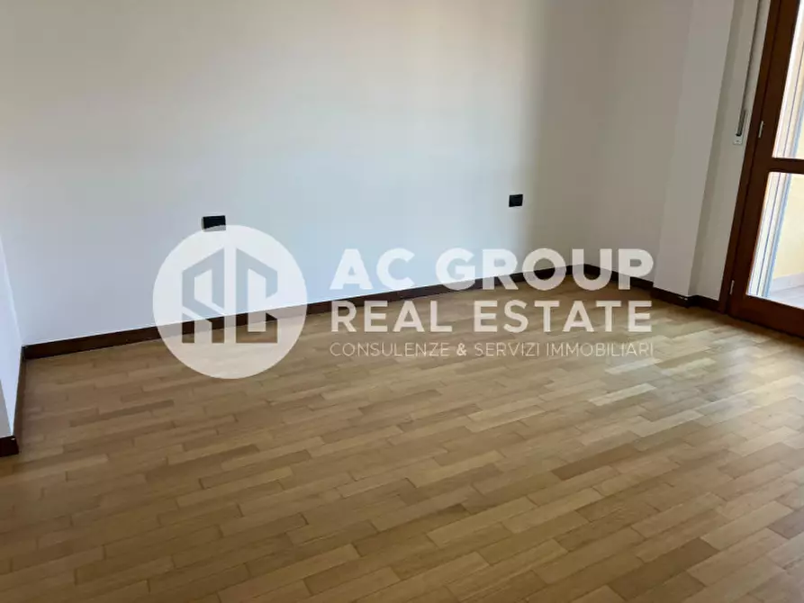 Immagine 6 di Appartamento in vendita  in Via C. Torres a Saronno