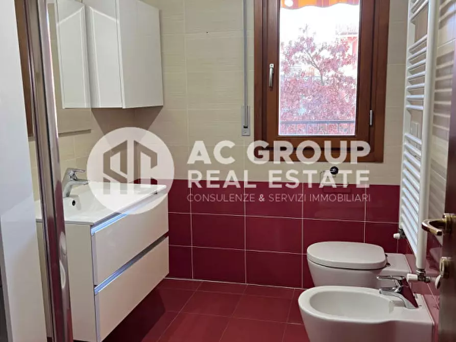 Immagine 8 di Appartamento in vendita  in Via C. Torres a Saronno