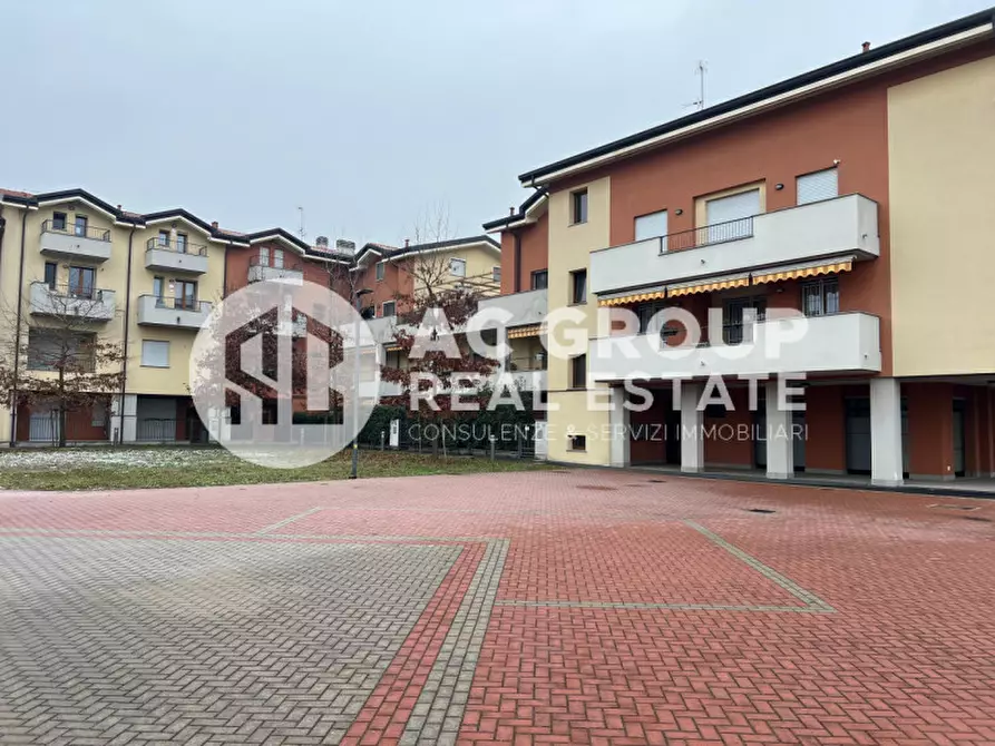 Immagine 12 di Appartamento in vendita  in Via C. Torres a Saronno