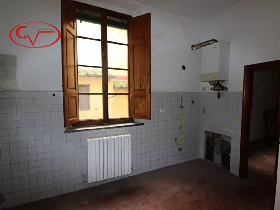 Immagine 5 di Appartamento in vendita  in Via Roma a Montevarchi