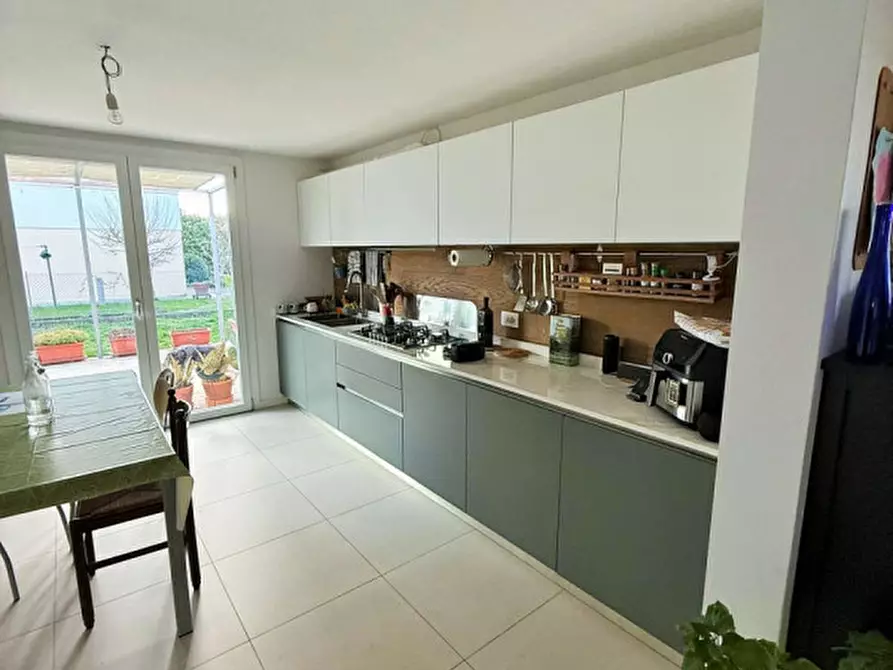 Immagine 3 di Casa indipendente in vendita  in via San Pio X 34/a a Castelfranco Veneto