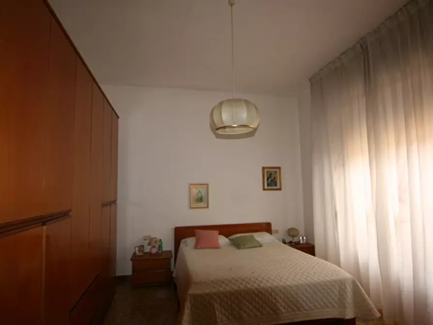 Immagine 9 di Appartamento in vendita  a Sinalunga