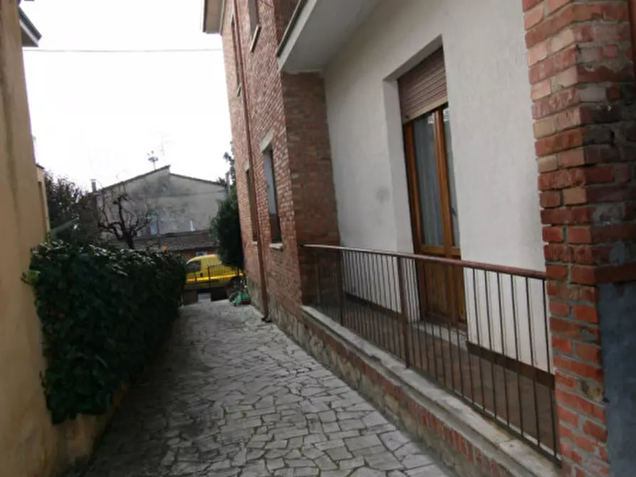 Immagine 18 di Appartamento in vendita  a Sinalunga