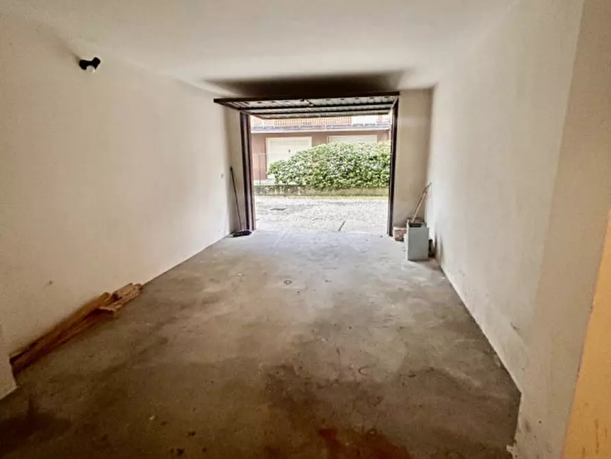 Immagine 12 di Appartamento in vendita  in via Aquileia a Selvazzano Dentro