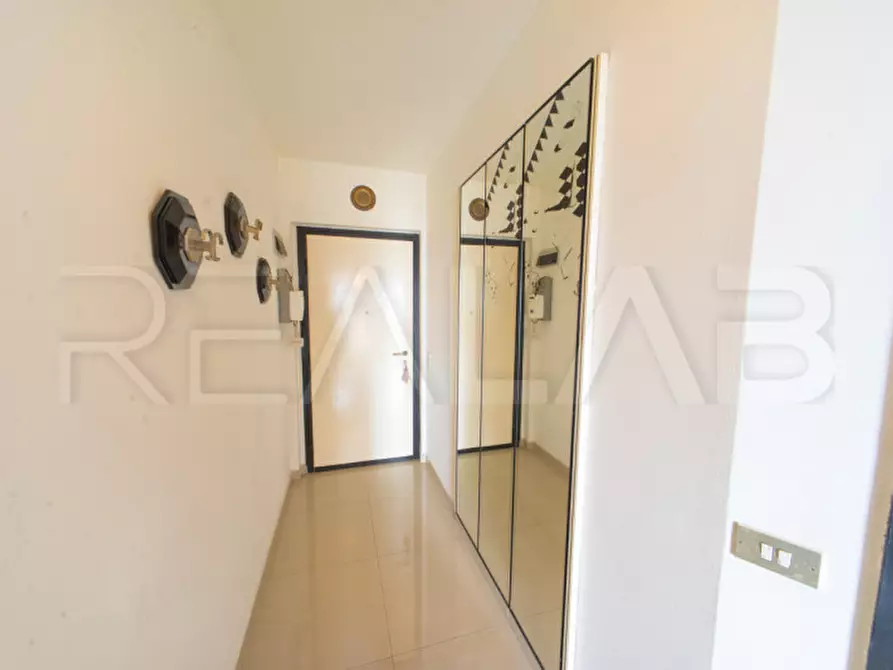 Immagine 3 di Appartamento in vendita  in Via Milano a Baranzate