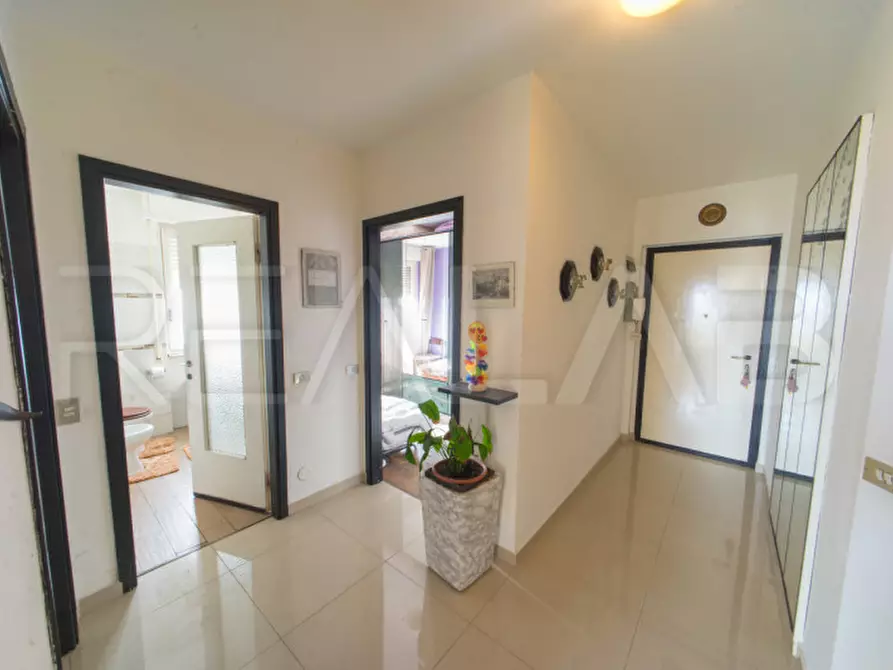 Immagine 4 di Appartamento in vendita  in Via Milano a Baranzate