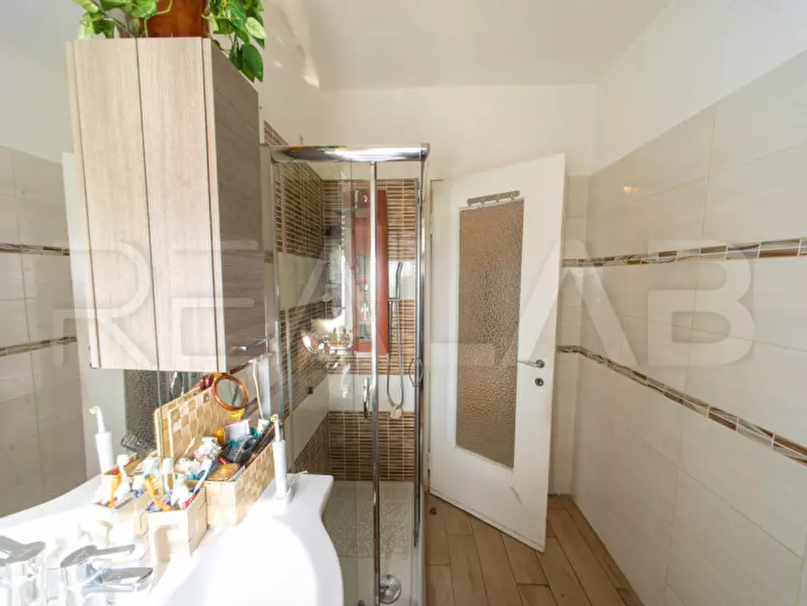 Immagine 13 di Appartamento in vendita  in Via Milano a Baranzate